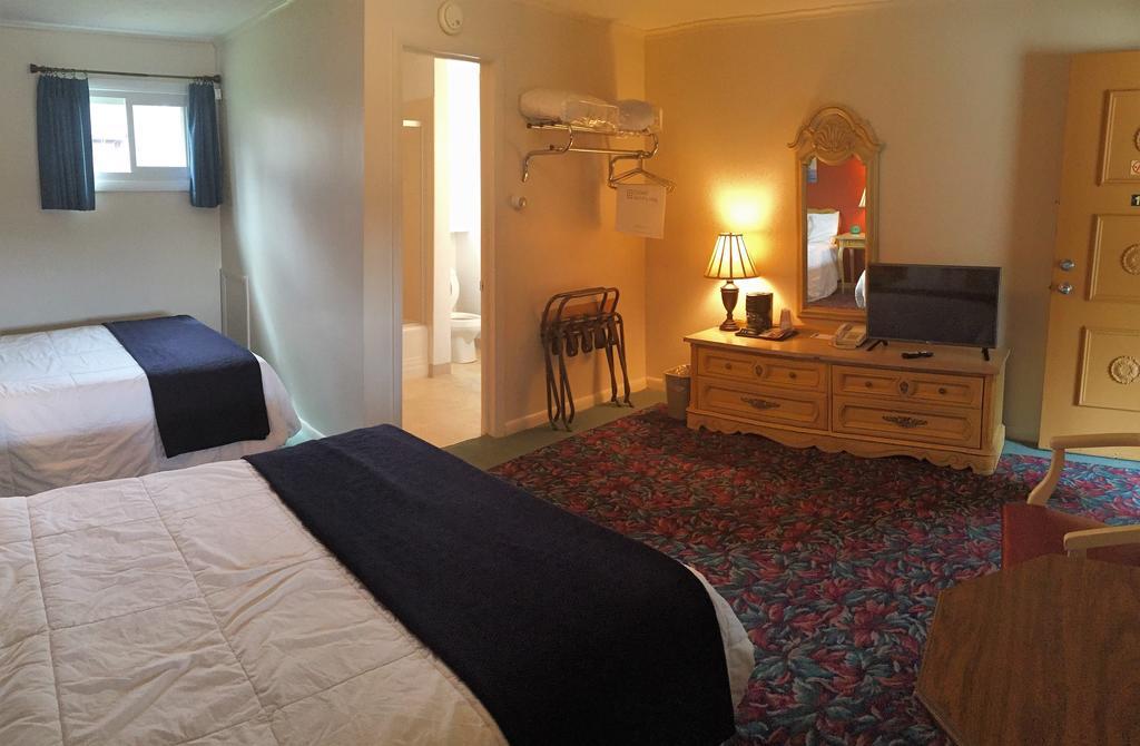 Cedar Motor Inn มาร์เคท ภายนอก รูปภาพ