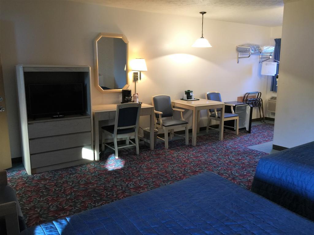Cedar Motor Inn มาร์เคท ภายนอก รูปภาพ