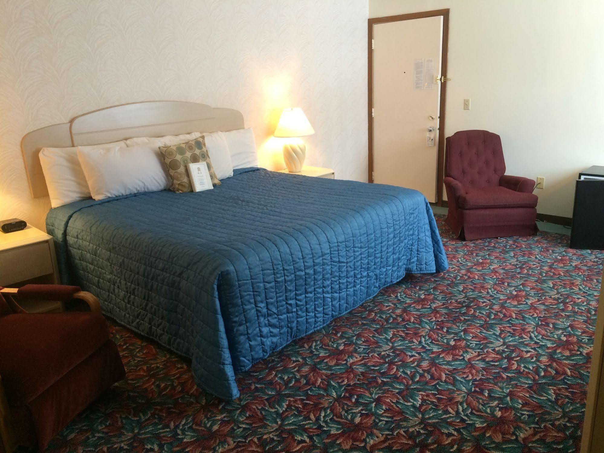 Cedar Motor Inn มาร์เคท ภายนอก รูปภาพ
