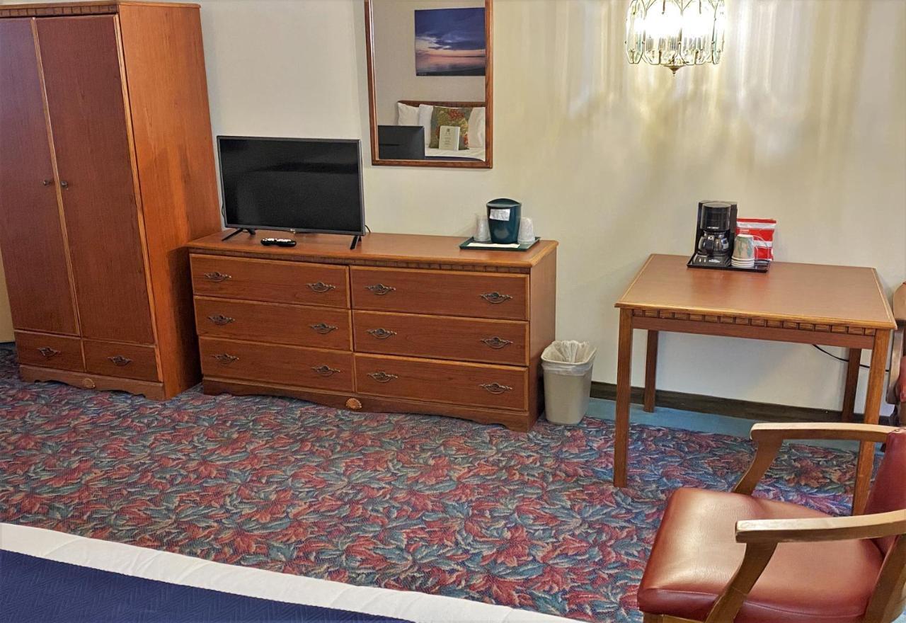 Cedar Motor Inn มาร์เคท ภายนอก รูปภาพ