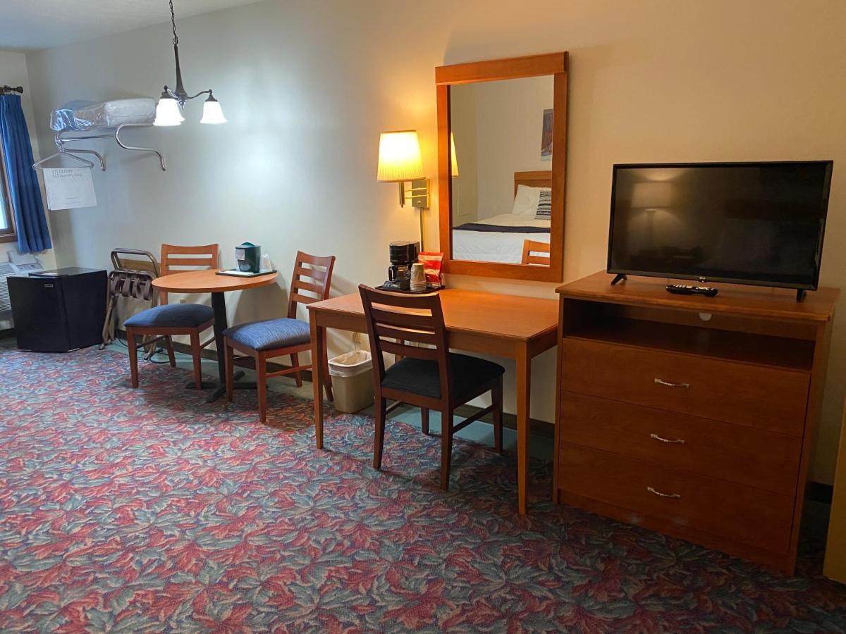 Cedar Motor Inn มาร์เคท ภายนอก รูปภาพ